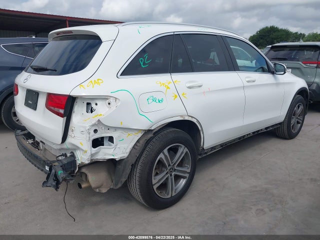 WDC0G4JB6KV128066 Mercedes-Benz GLC 300