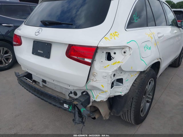 WDC0G4JB6KV128066 Mercedes-Benz GLC 300