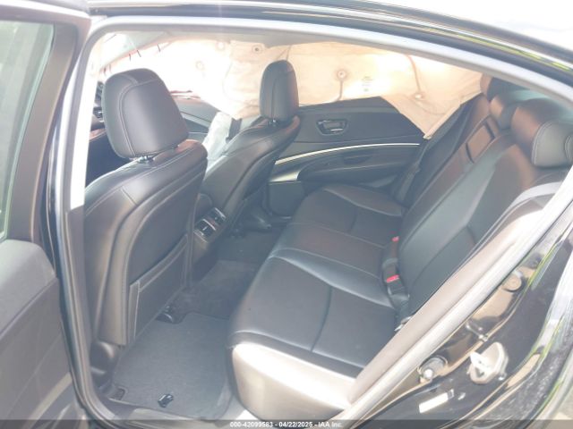 JH4KC1F36EC002427 Acura RLX