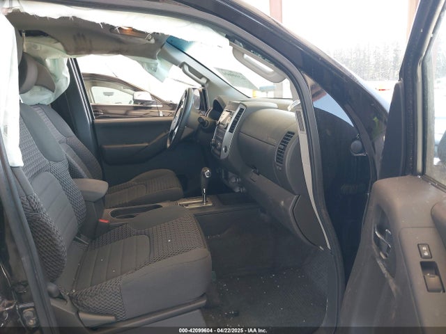 1N6AD0CW4EN717789 Nissan Frontier Sv