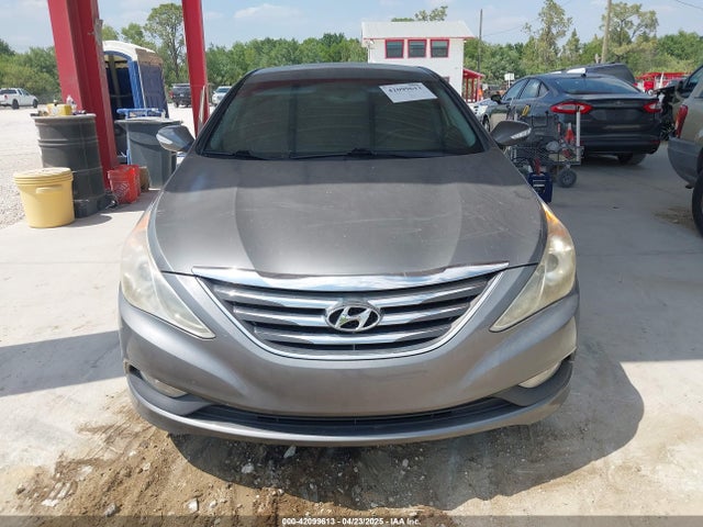 5NPEC4AC4EH908832 Hyundai SONATA SE