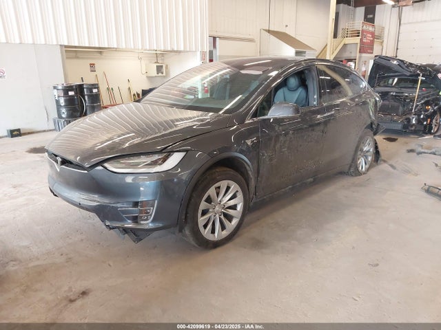 2020 TESLA MODEL X 5YJXCBE22LF261759 Photo 1