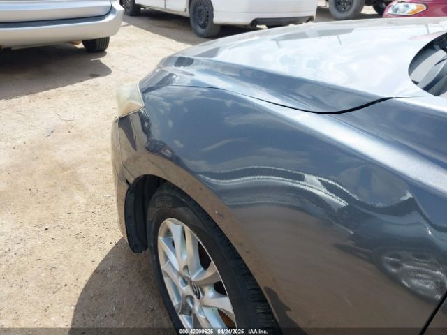 JM1BM1U78G1302747 Mazda Mazda3 I Sport