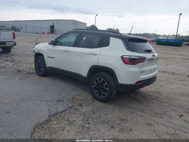 3C4NJDDB2KT671066 Jeep Compass Trailhawk 4x4