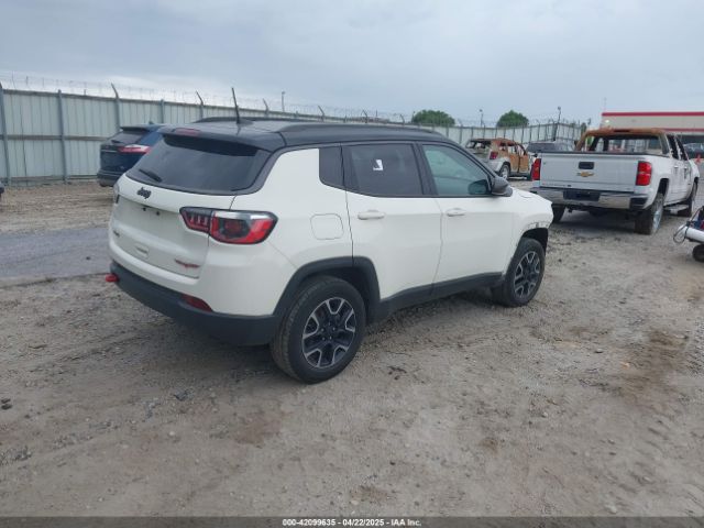 3C4NJDDB2KT671066 Jeep Compass Trailhawk 4x4