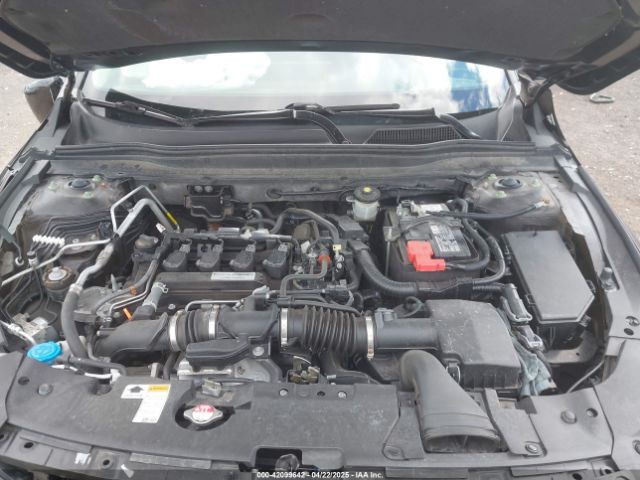 1HGCV1F17JA241961 Honda ACCORD LX