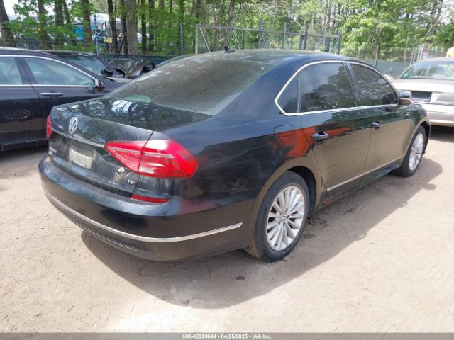 1VWBT7A37GC059490 Volkswagen Passat 1.8t Se