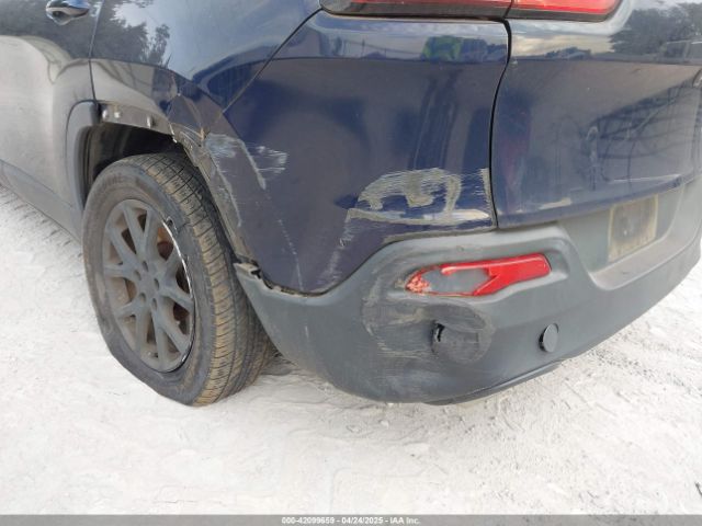 1C4PJLCS3FW532150 Jeep Cherokee Latitude
