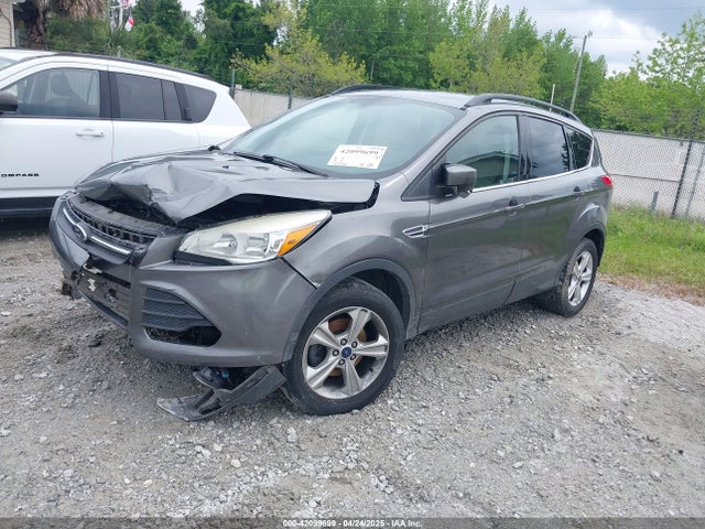1FMCU0GXXEUE06562 Ford ESCAPE SE