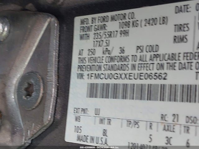 1FMCU0GXXEUE06562 Ford ESCAPE SE