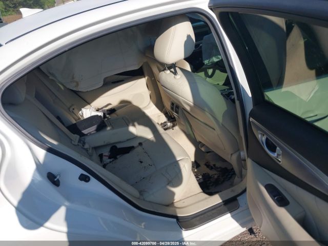 JN1EV7APXHM737175 Infiniti Q50 3.0t Premium
