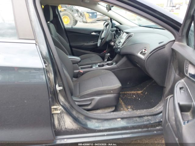 2017 CHEVROLET CRUZE 1G1BE5SM8H7141501 Photo 4