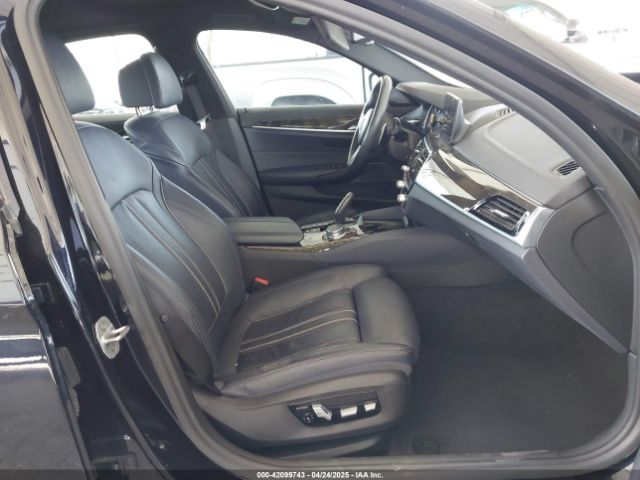 WBAJA9C52JB033467 BMW 530e Iperformance