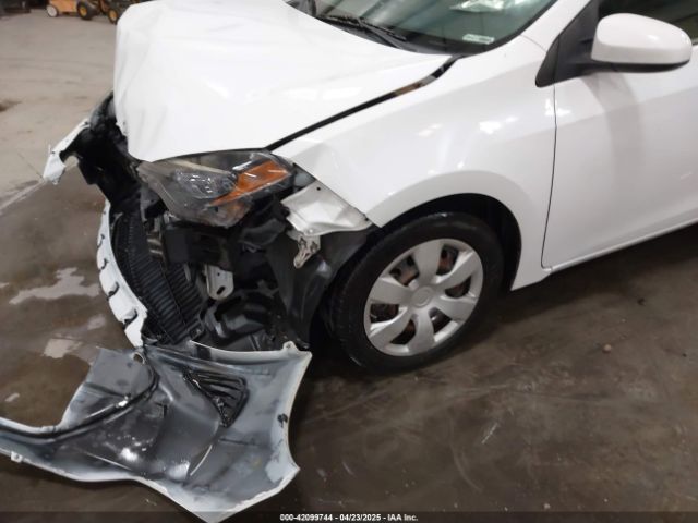 2T1BURHE7JC109709 Toyota COROLLA LE