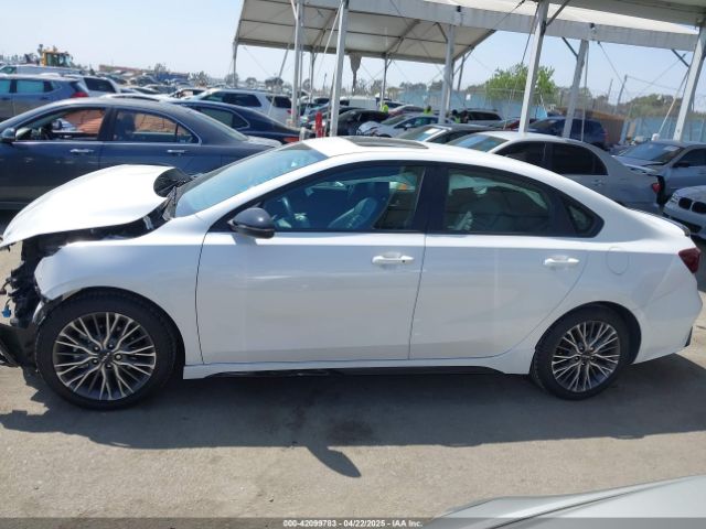 3KPF54AD0RE719077 KIA Forte Gt-line