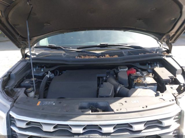 1FM5K7D82HGC85632 Ford EXPLORER XLT