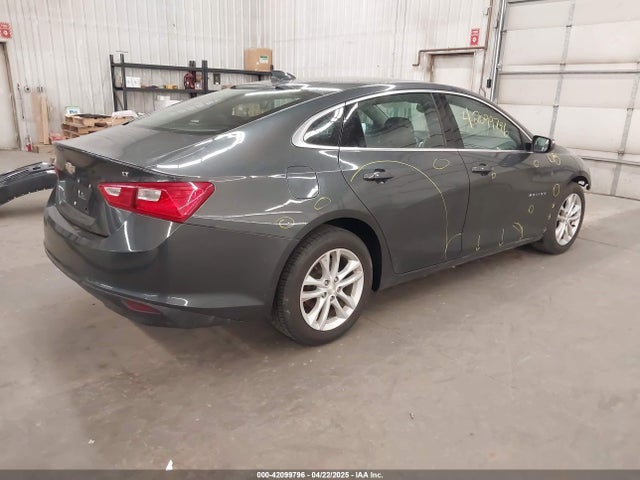 1G1ZE5ST4HF139756 Chevrolet MALIBU 1LT