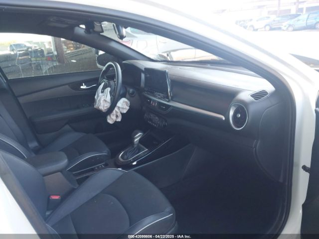 3KPF54AD8PE664715 KIA mpi nu