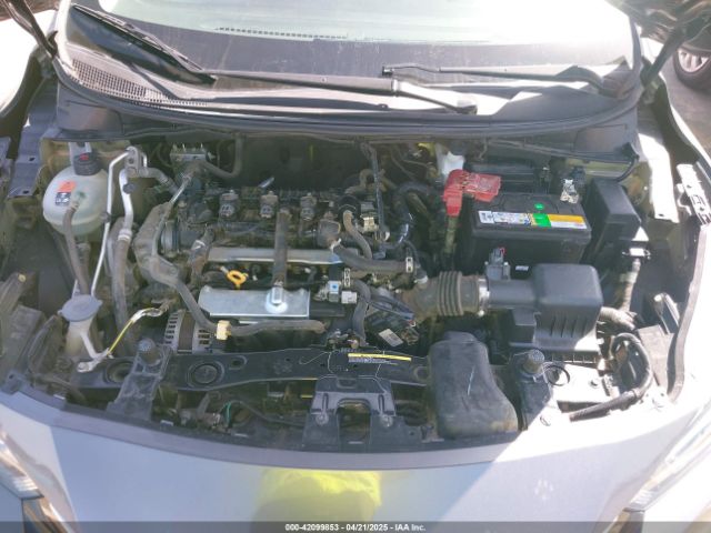 3N1CN8EV7ML886377 Nissan Versa Sv Xtronic Cvt