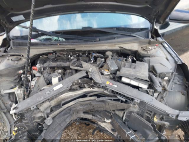 KMHLL4AG6MU072001 Hyundai ELANTRA SE