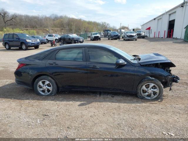 KMHLL4AG6MU072001 Hyundai ELANTRA SE