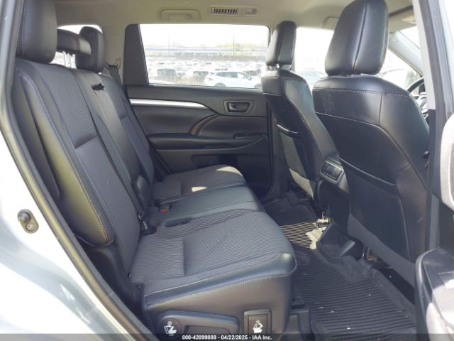 5TDBZRFH2JS499320 Toyota Highlander Le Plus