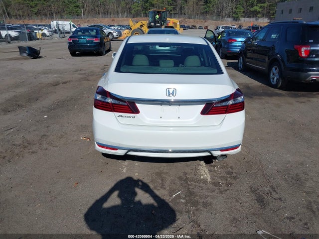 1HGCR2F86HA058276 Honda k24w1