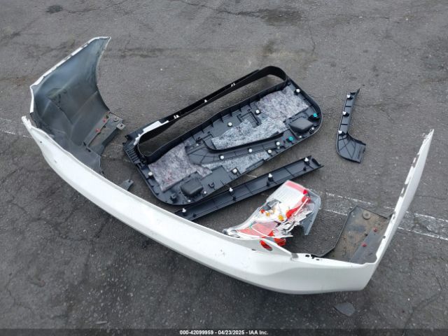 JTDKN3DU7F0483715 Toyota Prius Two
