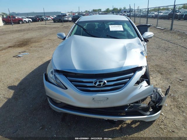 5NPEC4AC7EH817196 Hyundai SONATA SE