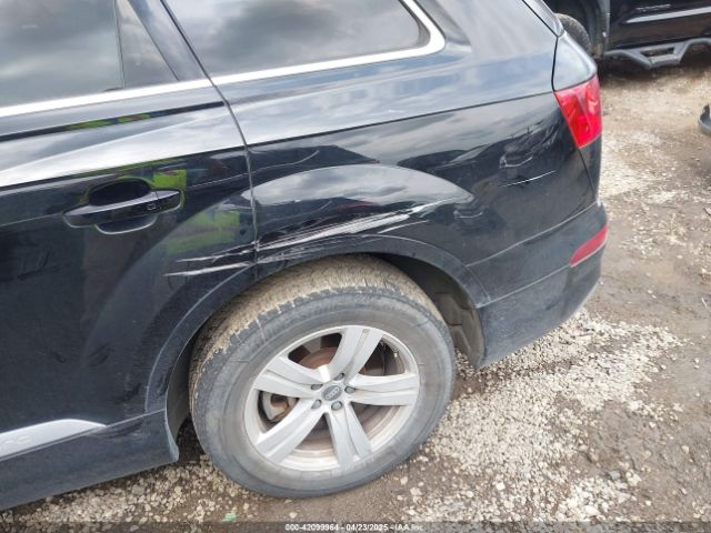 WA1LHAF73HD046288 Audi Q7 2.0t Premium