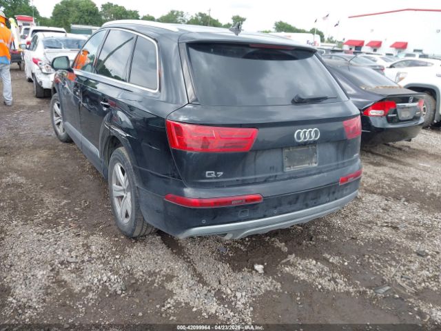 WA1LHAF73HD046288 Audi Q7 2.0t Premium