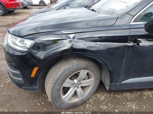 WA1LHAF73HD046288 Audi Q7 2.0t Premium