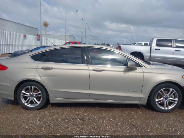 3FA6P0RU0GR122515 Ford Fusion Hybrid Titanium