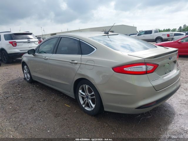 3FA6P0RU0GR122515 Ford Fusion Hybrid Titanium