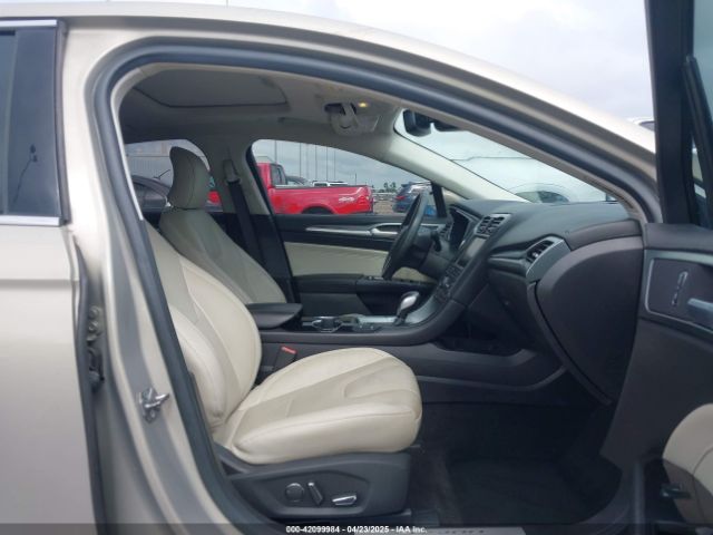 3FA6P0RU0GR122515 Ford Fusion Hybrid Titanium