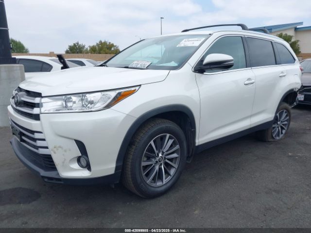 5TDKZRFH6KS350958 Toyota Highlander Xle