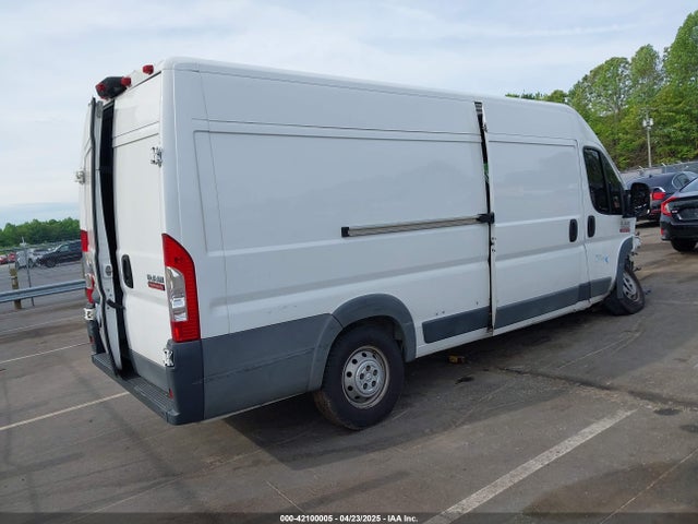 3C6URVJG0JE114581 RAM Promaster 3500 Cargo Van High Roof 159 Wb Ext