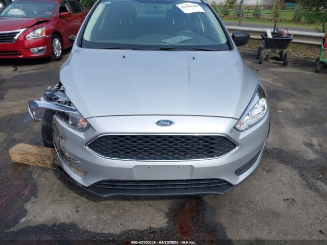 1FADP3E21HL241557 Ford FOCUS S