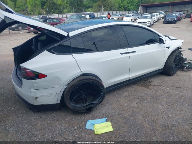 2021 TESLA MODEL X 5YJXCBE51MF326418 Photo 3