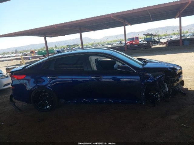 5XXGT4L39KG304318 KIA Optima Lx