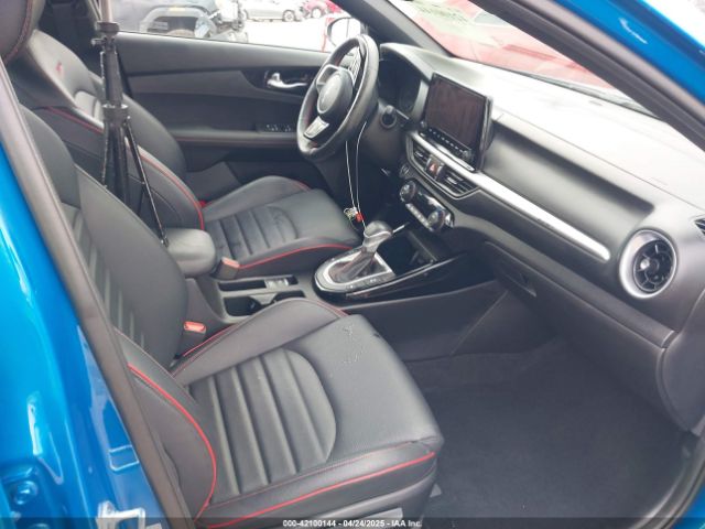 3KPF44AC7PE594442 KIA FORTE GT