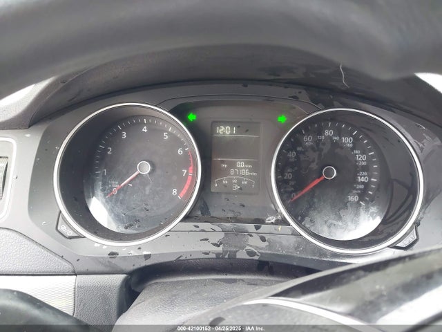 3VW167AJXHM381008 Volkswagen Jetta 1.4t S