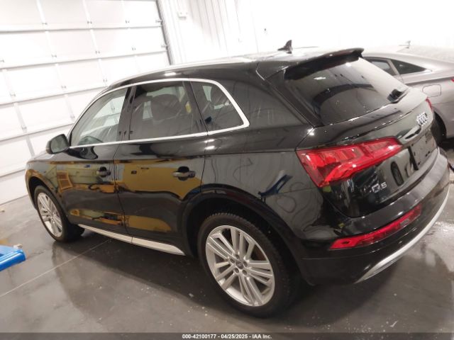 WA1CNAFY8J2144431 Audi Q5 2.0t Premium/2.0t Tech Premium
