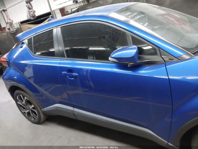 NMTKHMBXXJR016920 Toyota C-hr Xle Premium