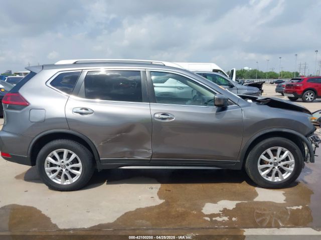 KNMAT2MT8LP510300 Nissan Rogue Sv Fwd