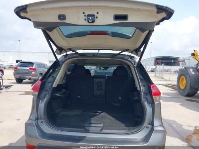 KNMAT2MT8LP510300 Nissan Rogue Sv Fwd