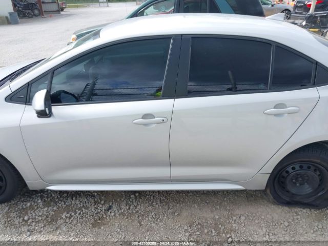 5YFEPMAE0NP360496 Toyota COROLLA LE
