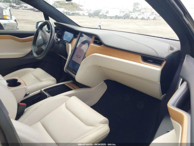 5YJXCDE26LF238982 Tesla Model X Long Range Dual Motor All-wheel Drive/long Range Plus Dual Motor All-wheel Drive