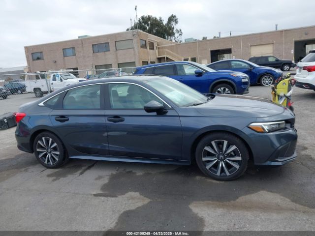2HGFE1F78RH303771 Honda CIVIC EX