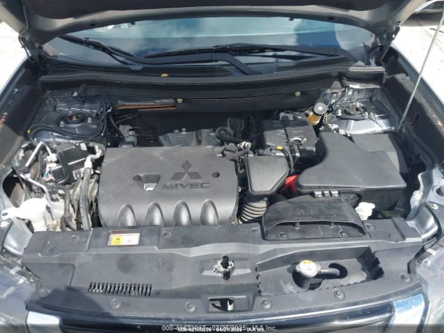 2018 MITSUBISHI OUTLANDER JA4AD3A38JZ020054 Photo 9